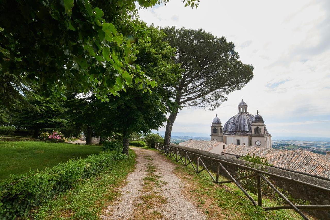 Alloggio Turistico Centro Storico Malatesta Montefiascone Extérieur photo